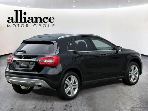 Black 2016 Mercedes-Benz GLA-Class 4MATIC