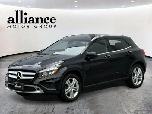 Black 2016 Mercedes-Benz GLA-Class 4MATIC