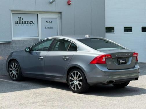 2016 Volvo S60 Inscription T5 Premier