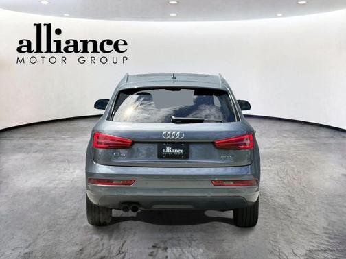 Monsoon Gray Metallic 2017 Audi Q3 2.0T Premium