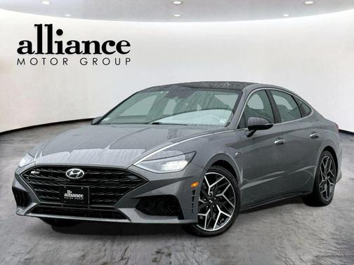 Gray 2021 Hyundai SONATA SE