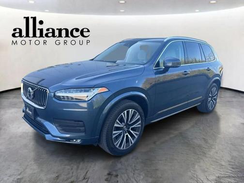 Denim Blue Metallic 2020 Volvo XC90 T5 Momentum