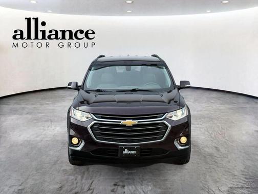 Burgundy 2019 Chevrolet Traverse LT Leather