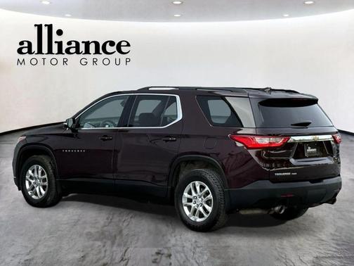 Burgundy 2019 Chevrolet Traverse LT Leather