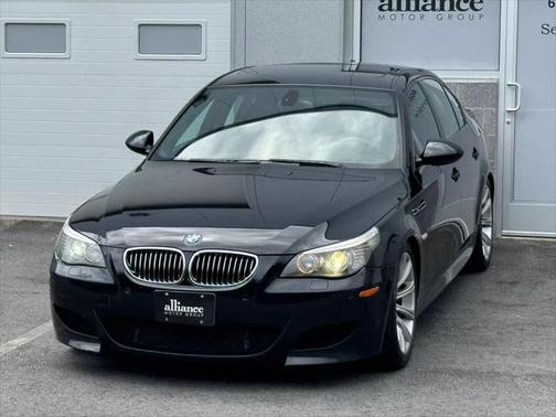 2009 BMW M5 Base