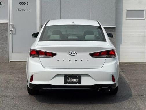 2018 Hyundai SONATA SEL