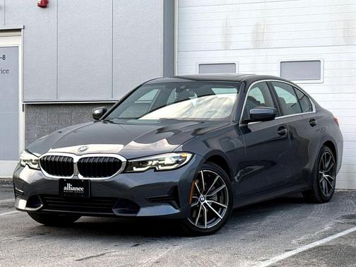 2019 BMW 330 xDrive