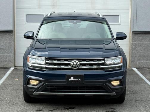 2018 Volkswagen Atlas SE 4Motion w/Tech Pkg Sport Utility 4D