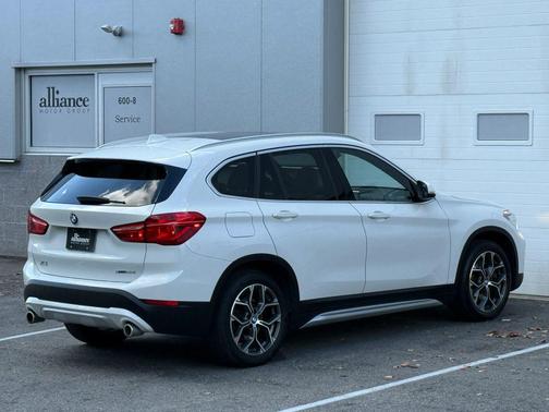 2021 BMW X1 xDrive28i