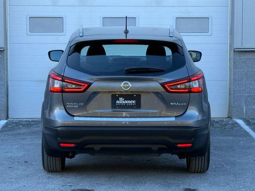 2020 Nissan Rogue Sport SV