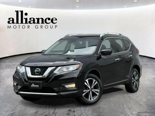 Magnetic Black 2018 Nissan Rogue SL