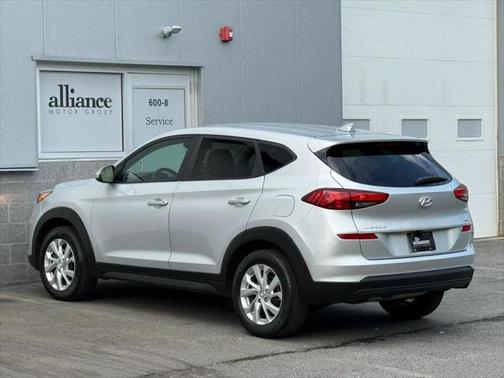 2019 Hyundai TUCSON SE