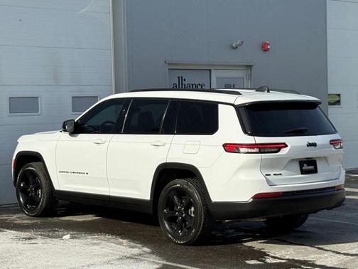 2021 Jeep Grand Cherokee L Altitude
