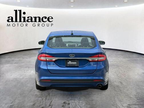 Lightning Blue 2017 Ford Fusion SE