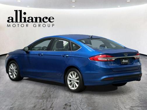 Lightning Blue 2017 Ford Fusion SE