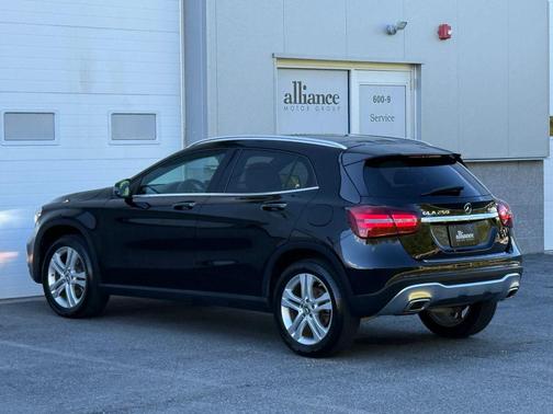 2020 Mercedes-Benz GLA 250 4MATIC