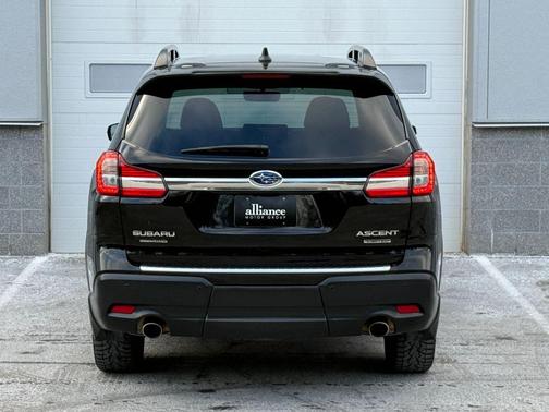 2020 Subaru Ascent Limited 8-Passenger