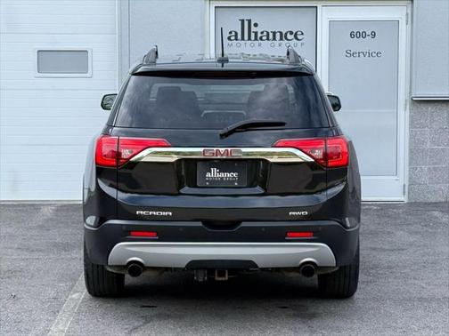 2018 GMC Acadia SLT-1