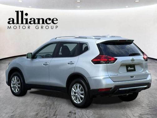 Brilliant Silver 2017 Nissan Rogue SV