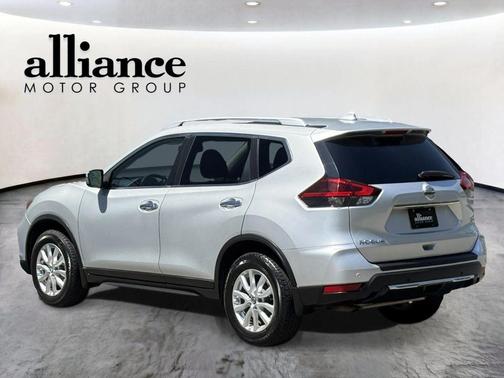 Brilliant Silver Metallic 2020 Nissan Rogue SV