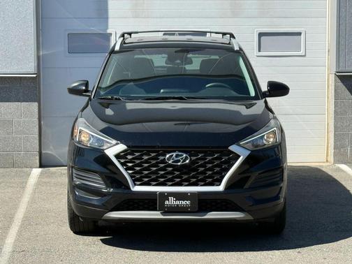 2019 Hyundai TUCSON SE
