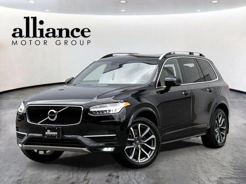 Onyx Black Metallic 2019 Volvo XC90 T6 Momentum