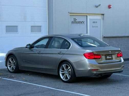 2017 BMW 330 xDrive