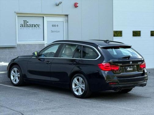 2019 BMW 330 xDrive
