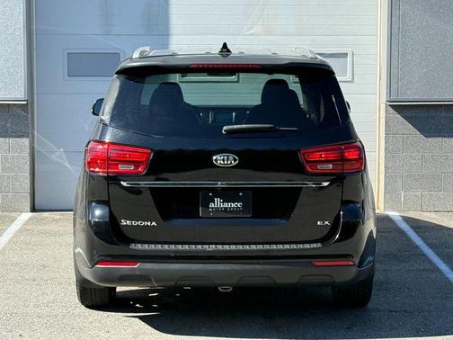 2019 Kia Sedona EX