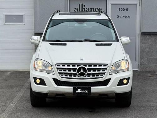 2010 Mercedes-Benz M-Class 4MATIC