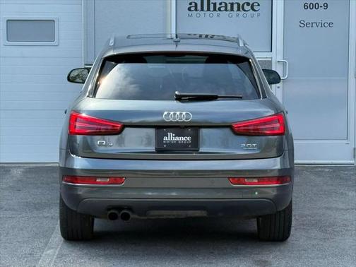2018 Audi Q3 2.0T Sport Premium