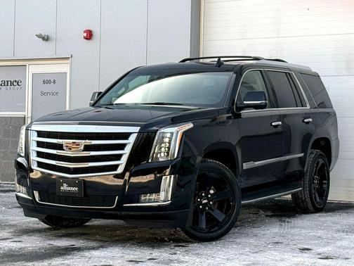 2017 Cadillac Escalade Luxury
