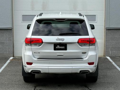 2019 Jeep Grand Cherokee Summit