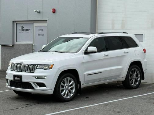 2019 Jeep Grand Cherokee Summit