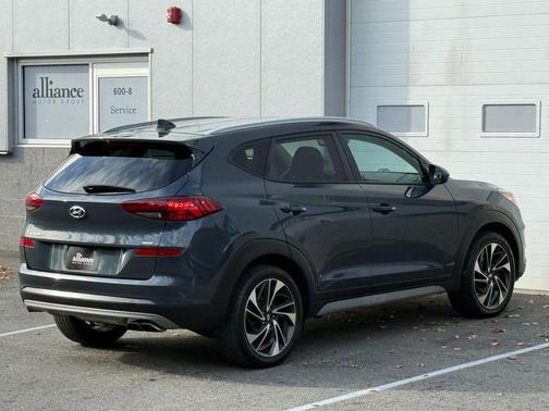 2019 Hyundai TUCSON Sport