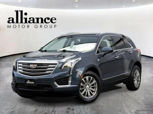 Gray 2019 Cadillac XT5 Luxury