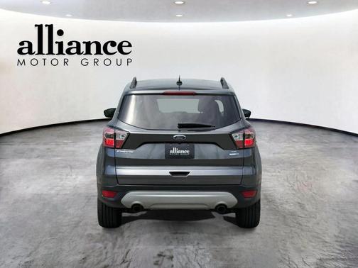 Magnetic Metallic 2017 Ford Escape SE