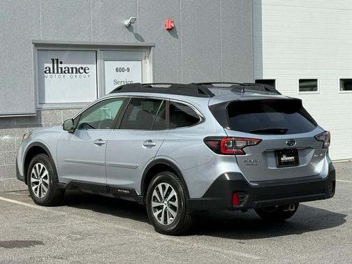 2020 Subaru Outback Premium