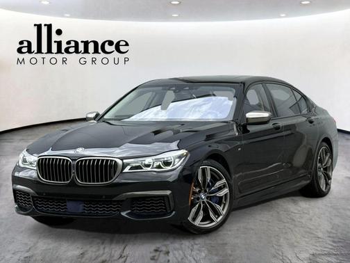 Black 2018 BMW M760 xDrive