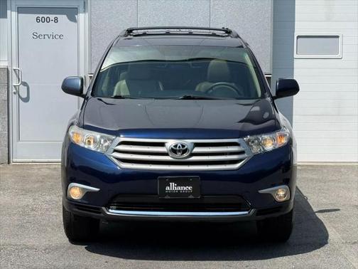 2012 Toyota Highlander SE