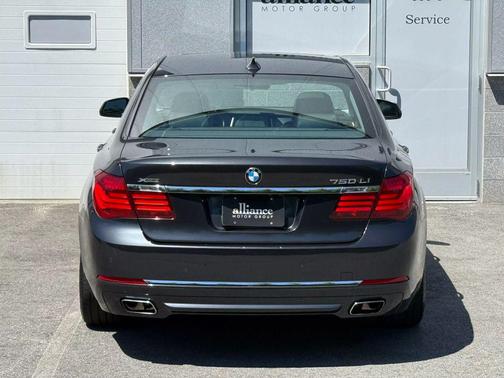 2013 BMW 750 Li xDrive