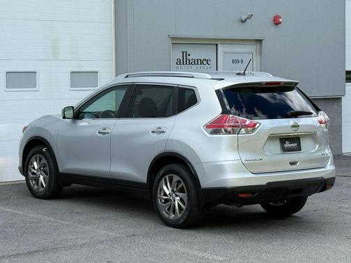 2015 Nissan Rogue SL