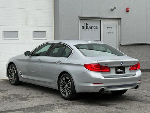 2019 BMW 530 xDrive