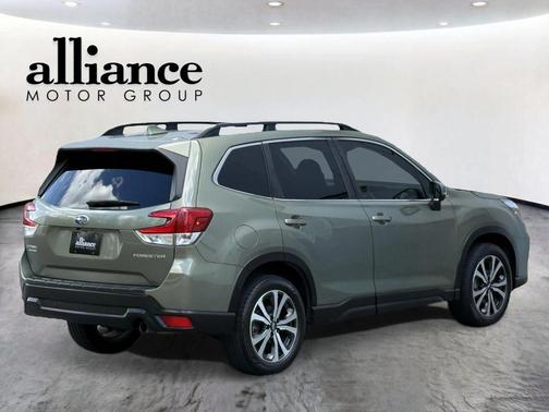 Jasper Green Metallic 2019 Subaru Forester Sport