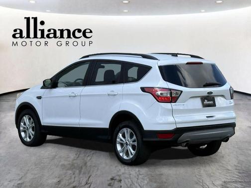 White 2018 Ford Escape SE