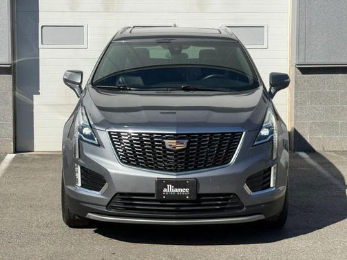2020 Cadillac XT5 Sport