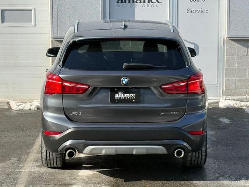 2020 BMW X1 xDrive28i