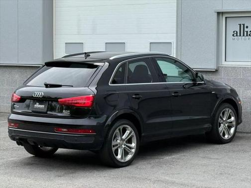 2017 Audi Q3 2.0T Prestige