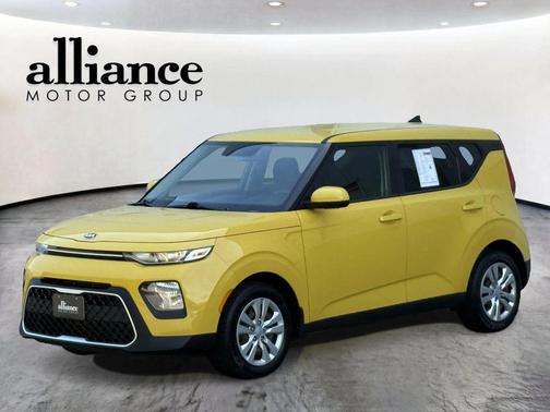 Solar Yellow 2020 Kia Soul LX