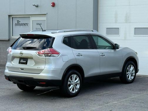 2015 Nissan Rogue SV